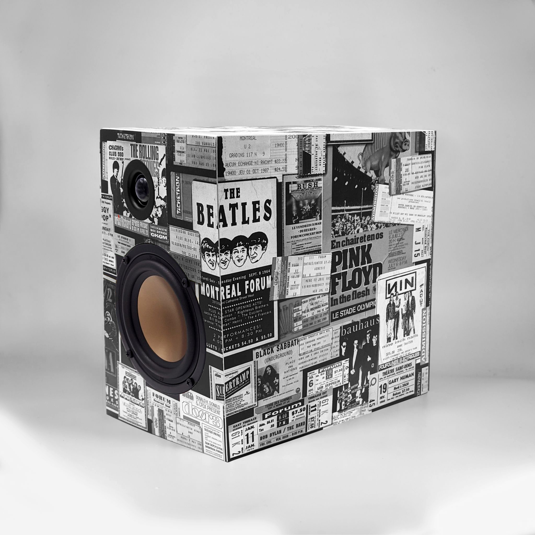 LENOIR1001 Speaker Pair Concerts in Montreal Black & White Edition FABICI